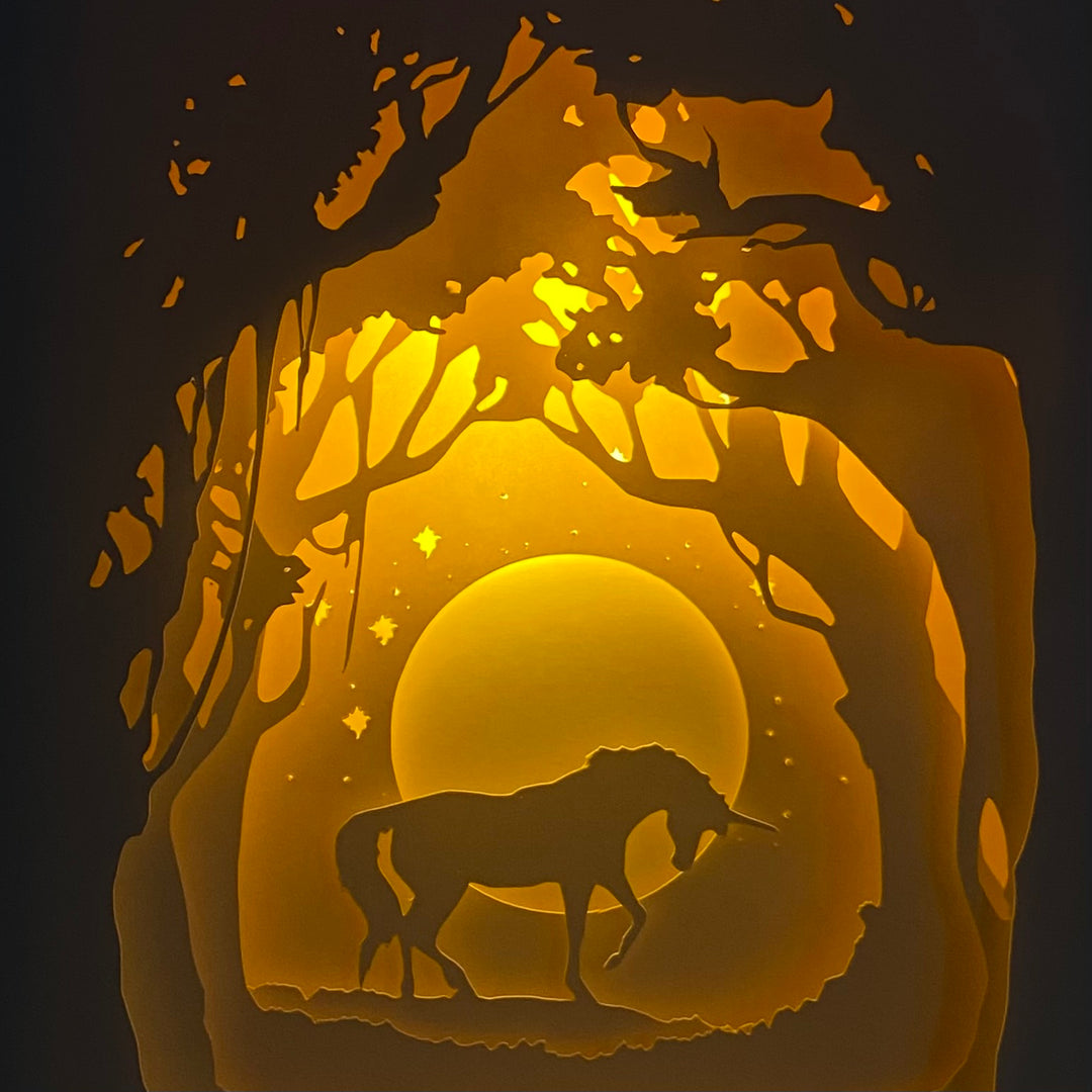 VEILLEUSES - LAMPE DE CHEVET - CADRE LUMINEUX - "LICORNE ÉTOILÉE"